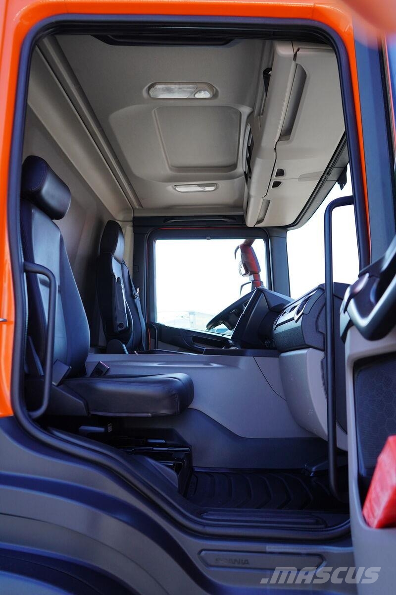 Scania P 410 / XT / E 6 / WYWROTKA / RETARDER / ŁAD. 7 65 Bañeras basculantes usadas
