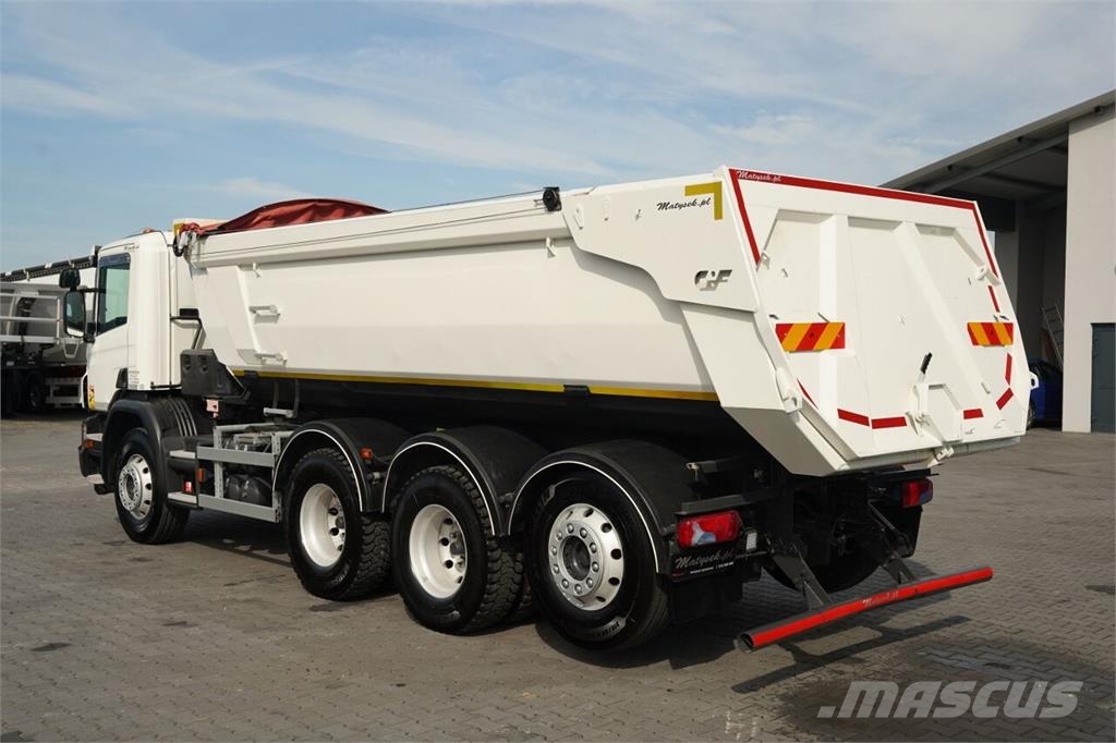 Scania P 450 / 8x4 / WYWROTKA TYLNOZSYPOWA - 5,6 M / OŚ P Billenő teherautók