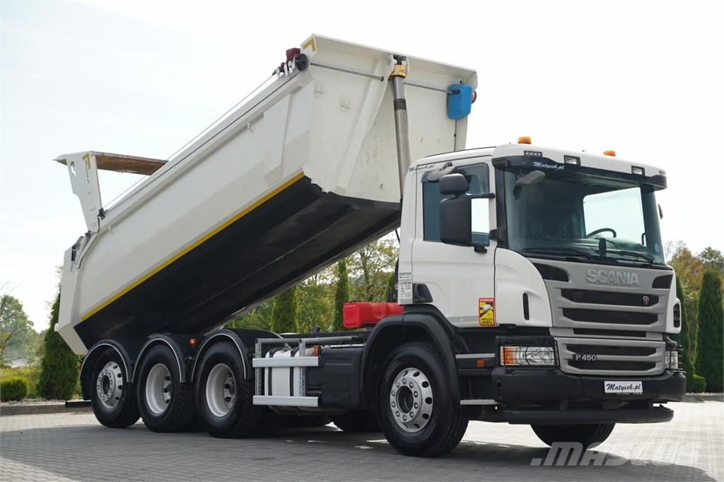 Scania P 450 / 8x4 / WYWROTKA TYLNOZSYPOWA - 5,6 M / OŚ P Billenő teherautók