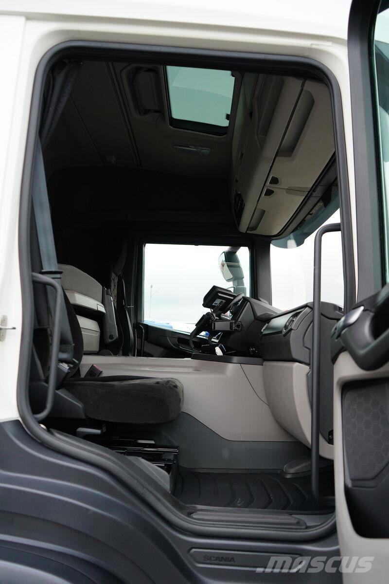 Scania P 450 / ACC / E 6 / CHŁODNIA + WINDA / MULTITEMPER Грузовики-Рефрижераторы
