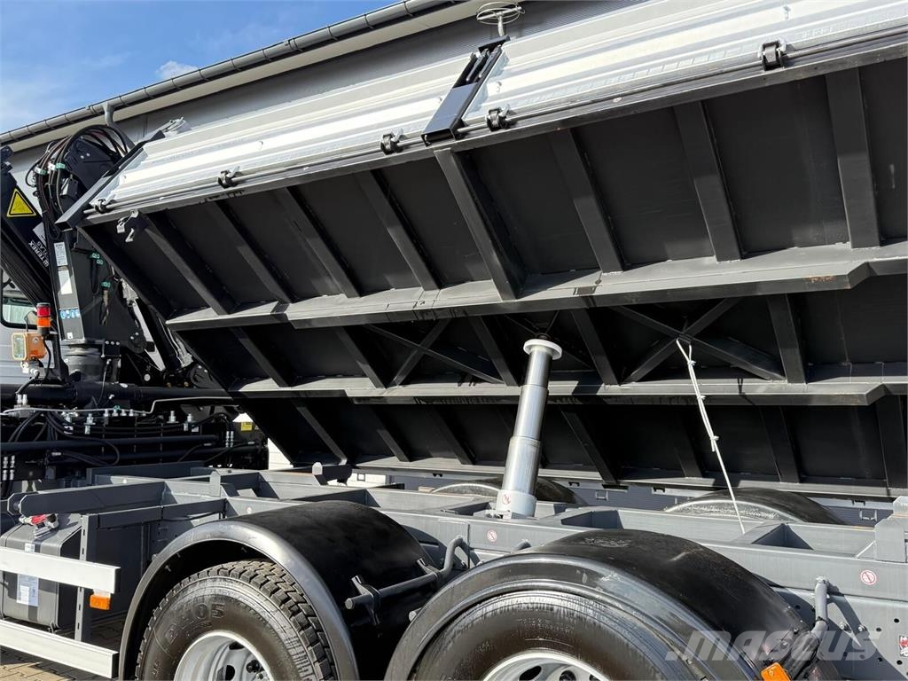 Scania P270 Camiones bañeras basculantes o volquetes