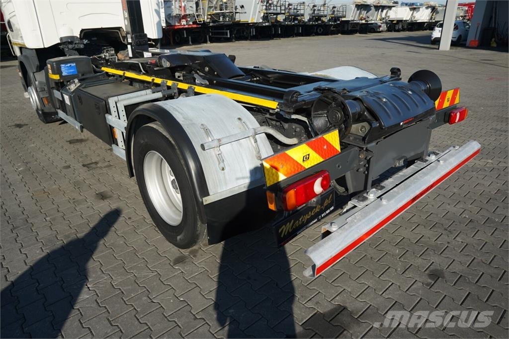 Scania R 360 / 4x2 / HAKOWIEC / HIAB XP20S51 / MAX UDŹWI Rol kiper kamioni sa kukom za podizanje tereta