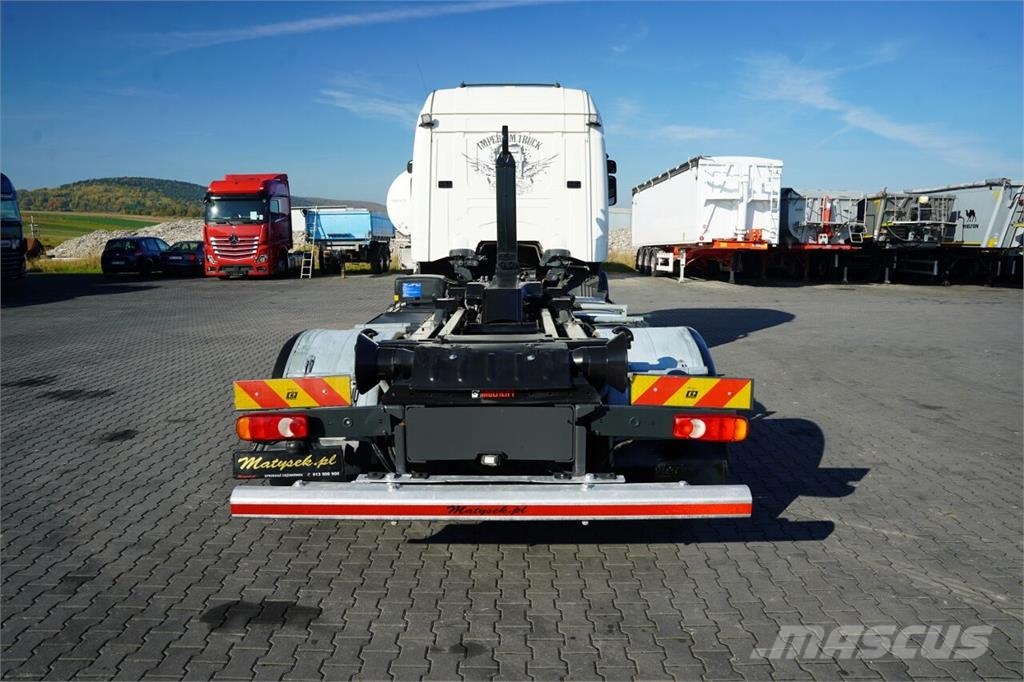 Scania R 360 / 4x2 / HAKOWIEC / HIAB XP20S51 / MAX UDŹWI Rol kiper kamioni sa kukom za podizanje tereta
