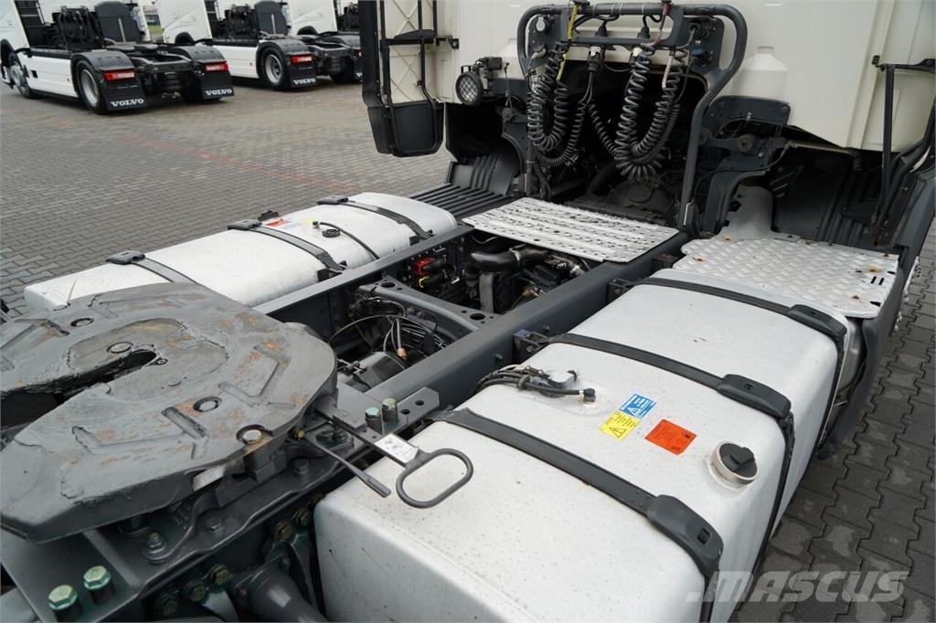 Scania R 410 / MEGA / RETARDER / TOPLINE / EURO 6 Truck Tractor Units