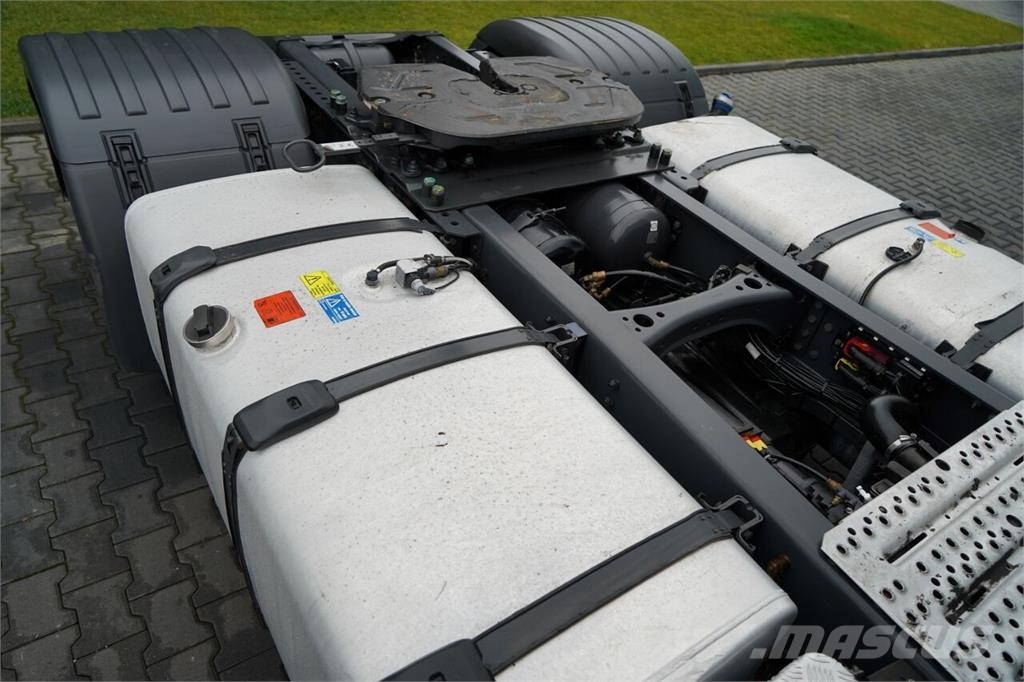 Scania R 410 / MEGA / RETARDER / TOPLINE / EURO 6 Truck Tractor Units