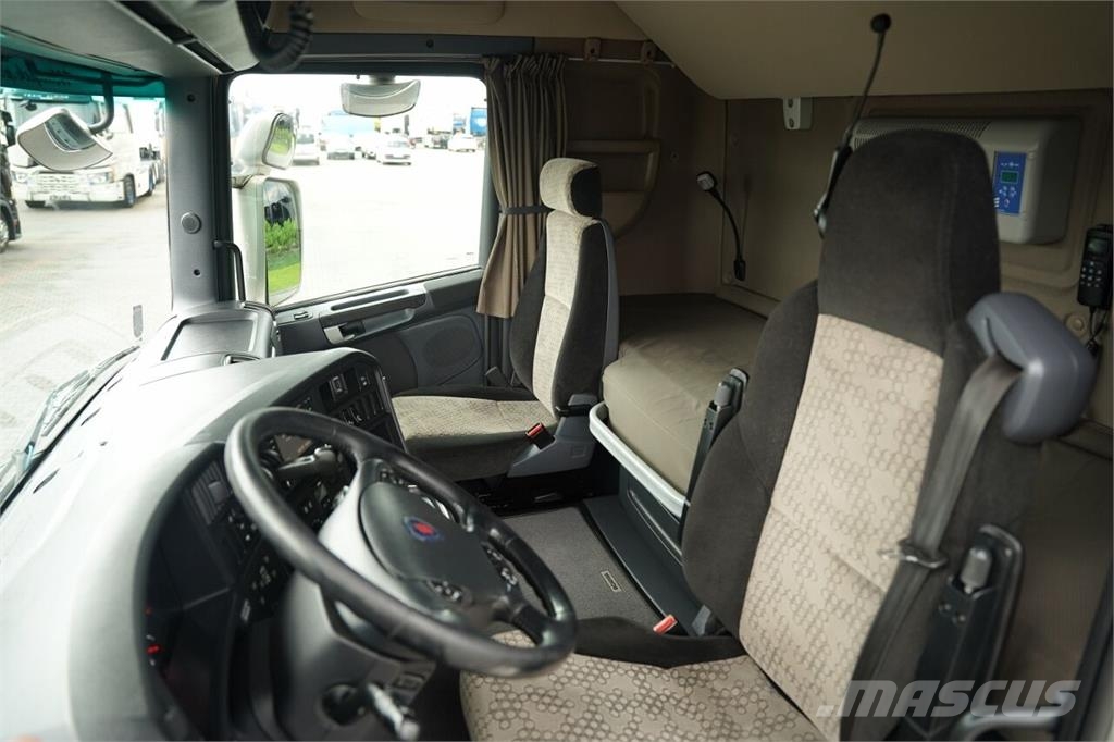 Scania R 410 / RETARDER / I-PARK COOL / STREAMLINE / ZBIR Tractor Units