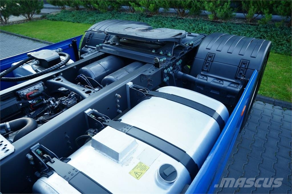 Scania R 450 وحدات الجر