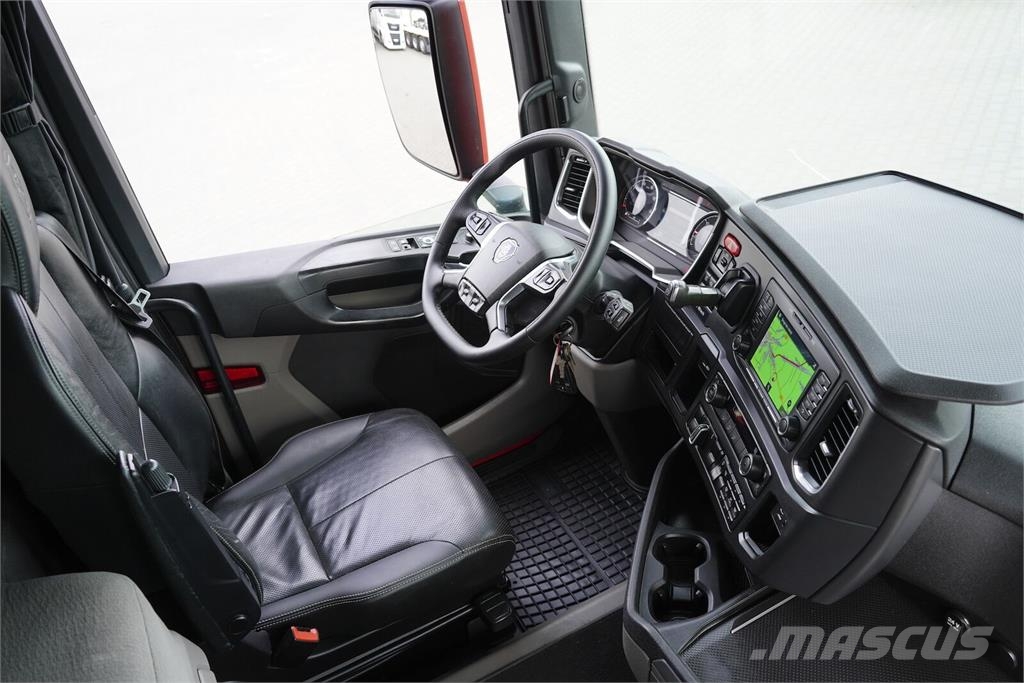 Scania R 450 / EURO 6 / ACC / RETARDER Sattelzugmaschinen