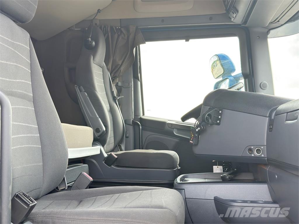Scania R 450 * FASSI F365 RA + FUNK + Anhänger*TOP Camiones plataforma