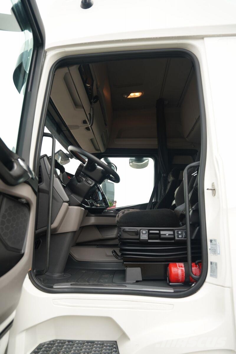 Scania R 450 / RETARDER / I-PARK COOL / FULL AIRMATIC / E Седельные тягачи