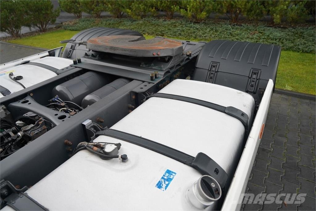 Scania R 450 / RETARDER / ZBIORNIKI: 1 200 L / EURO 6 Truck Tractor Units