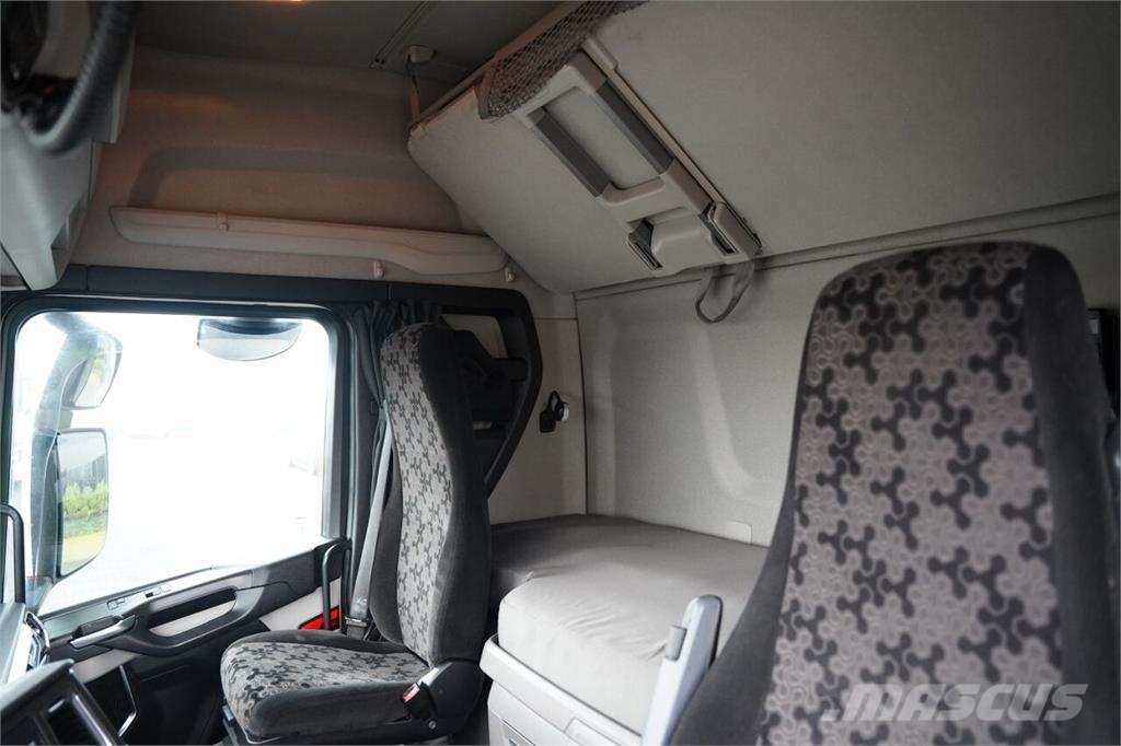 Scania R 450 / RETARDER / ZBIORNIKI: 1 200 L / EURO 6 Truck Tractor Units