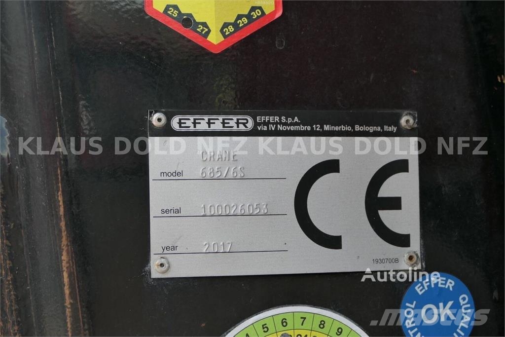 Scania R 490 Flatbed Truck / Effer Crane / Radio Remote C Camiones plataforma