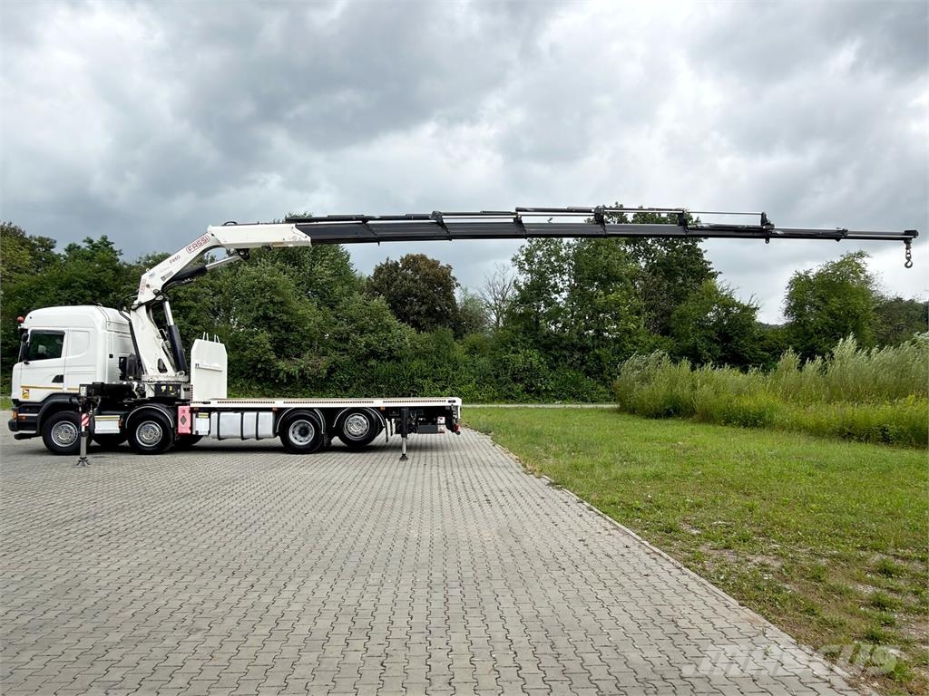 Scania R 580 * PLATFORM 8,40m * FASSI F660 + FUNK * 8x4 平板式/側卸式卡車