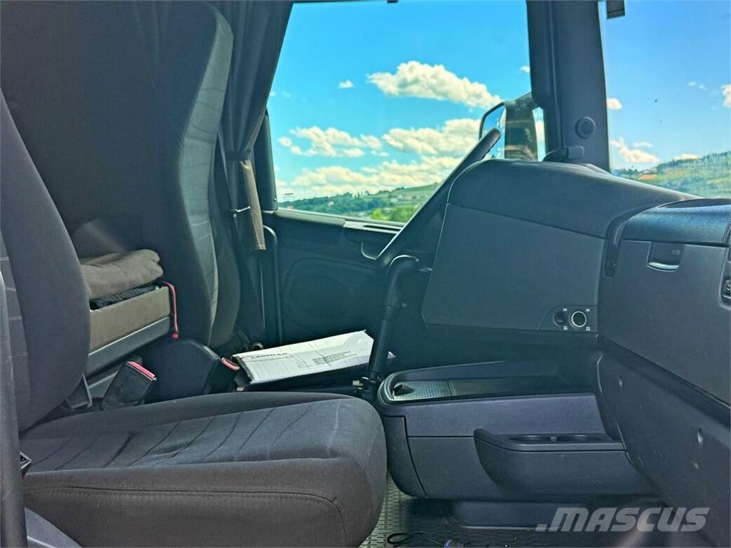 Scania R440 * HIAB 422 E-6 HIPRO + FUNK + Anhänger!*TOP Camiones plataforma