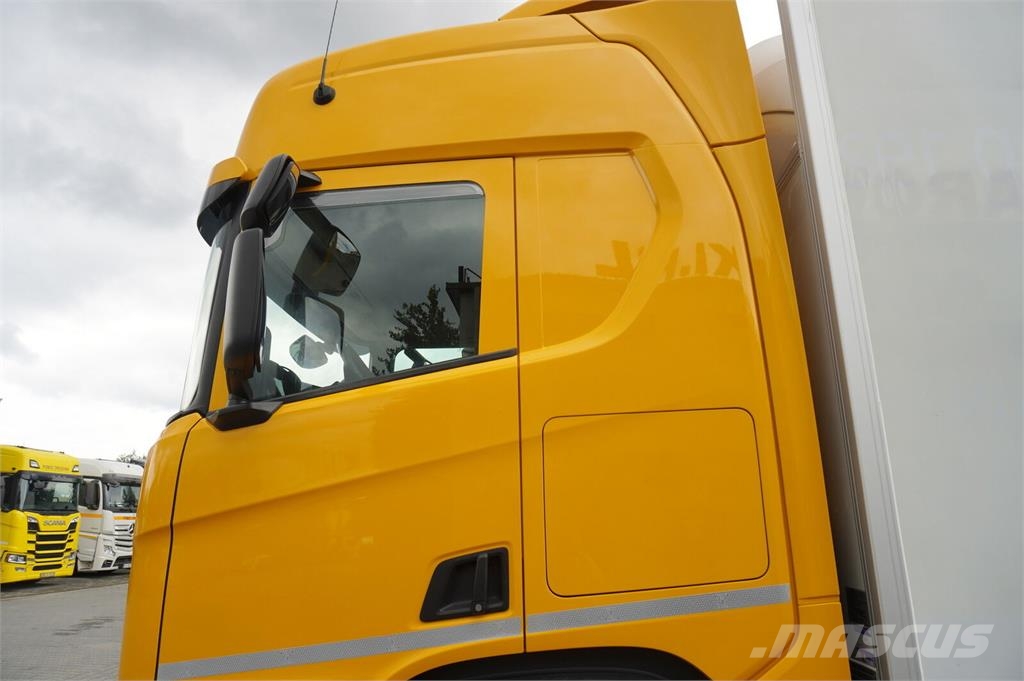 Scania R450 6x2 / Chłodnia hakowa 5-rzędowa / Thermoking  شاحنات بدرجة حرارة قابلة للضبط