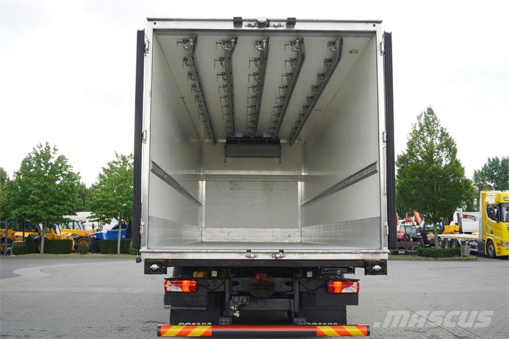Scania R450 6x2 / Chłodnia hakowa 5-rzędowa / Thermoking  شاحنات بدرجة حرارة قابلة للضبط