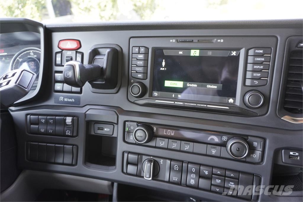 Scania R500 / KRONE 19 EPAL refrigerator / Doppelstock /  Camiones con temperatura controlada