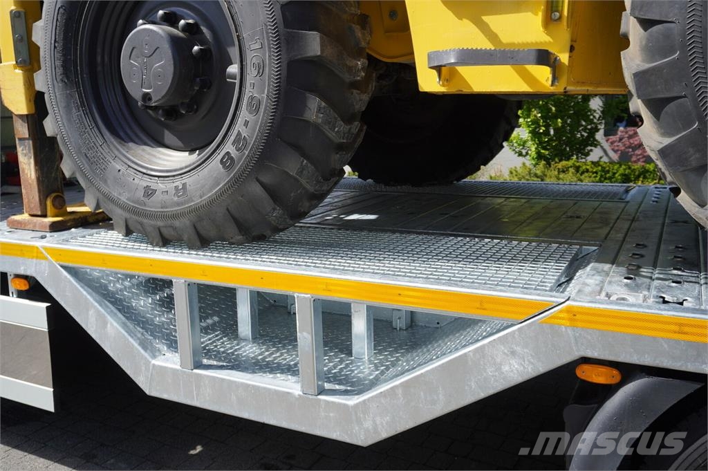 Scania R650 V8 8×4/4 / NEW galvanized Tow truck 955 cm / Autotransporteri