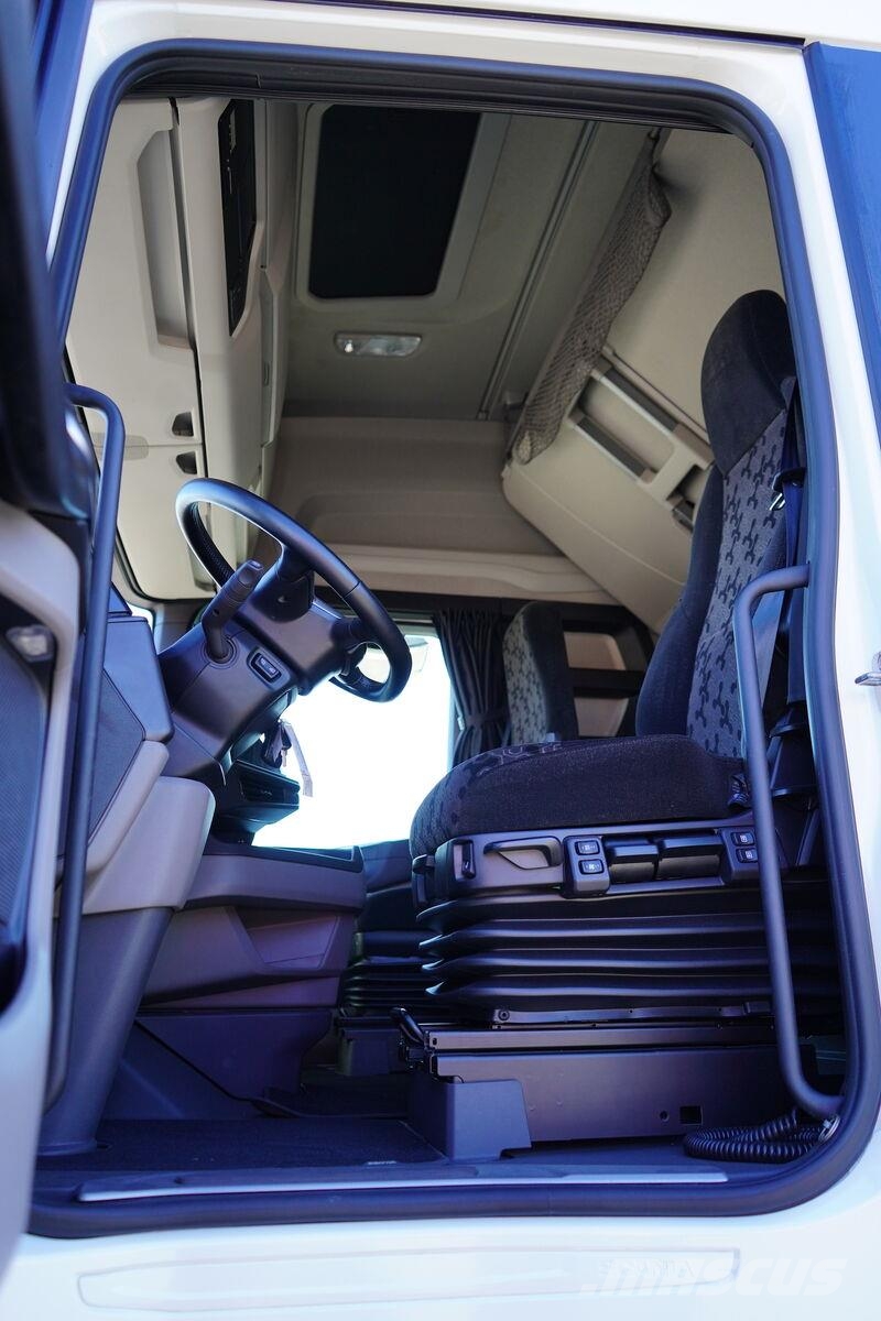 Scania S 500 / EURO 6 / ACC / RETARDER / PEŁNA OPCJA / JA Tractor Units