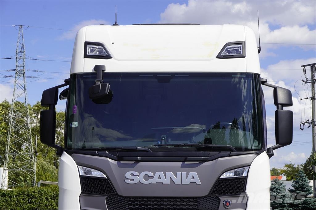 Scania S500 6x2 / BDF / 2023 Chasis y suspención