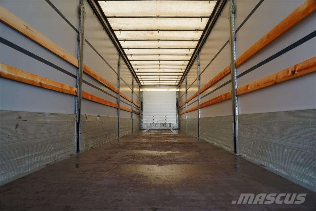 Schmitz Cargobull BURTO FIRANKA / STANDARD Plachtové návesy