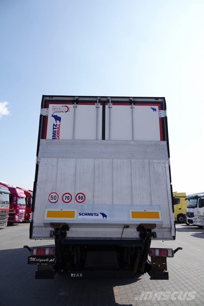 Schmitz Cargobull  Gesloten opbouw trailers
