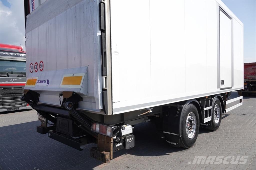 Schmitz Cargobull  Gesloten opbouw trailers