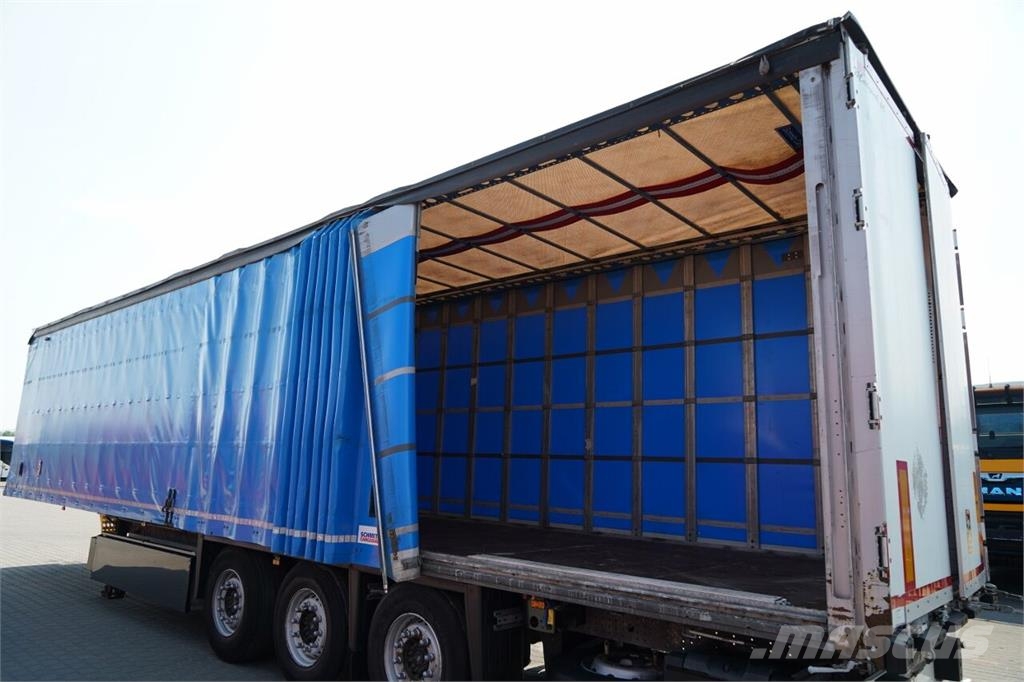 Schmitz Cargobull  Semirremolques con caja de lona