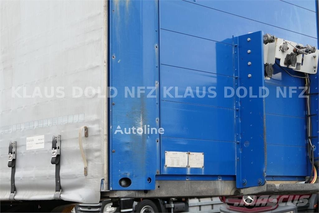 Schmitz Cargobull S01 Curtainsider Semi-Trailer / 92 m³ / Lift Axle Semirremolques con caja de lona