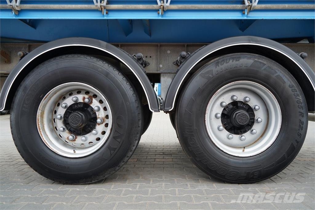Schmitz Cargobull  مقطورات قلابة