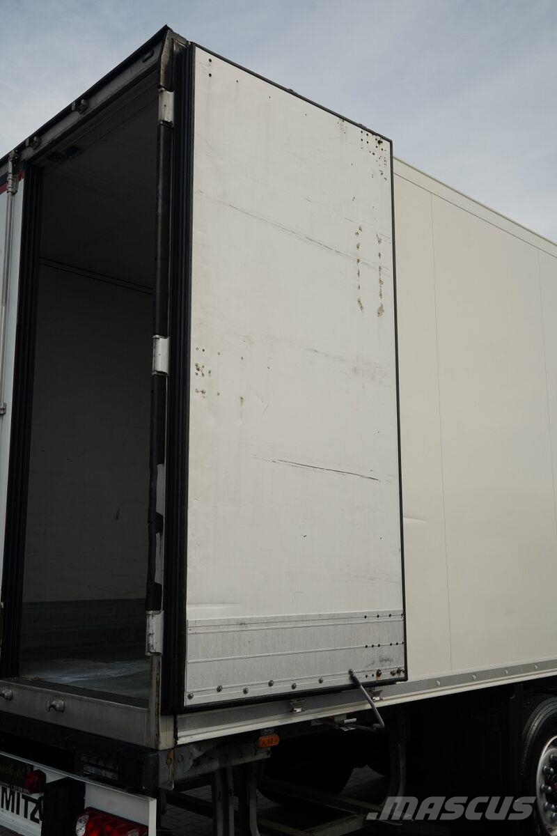 Schmitz Cargobull CHŁODNIA / CARRIER MAXIMA 1 300 / OŚ PODNOSZONA /  نصف مقطورات بدرجة حرارة قابلة للضبط