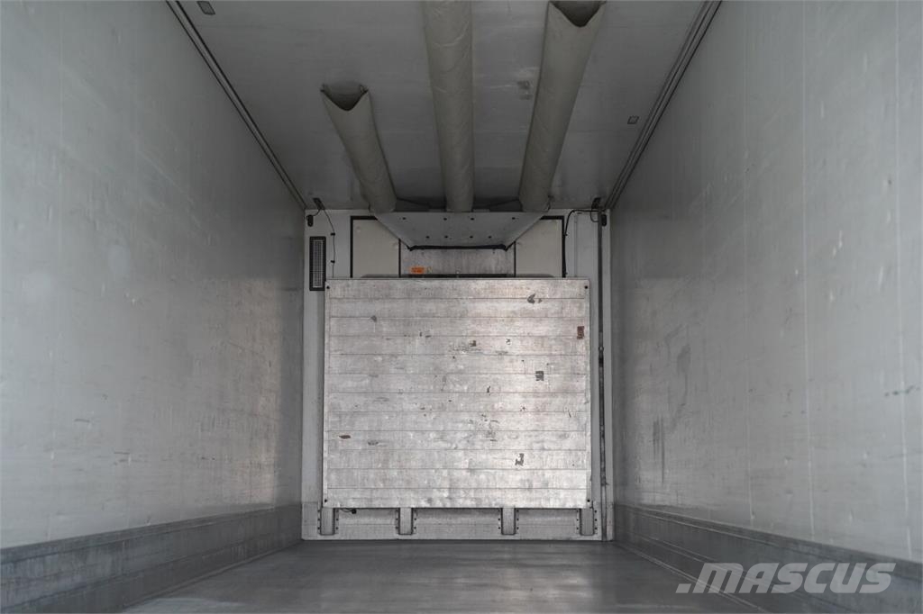 Schmitz Cargobull CHŁODNIA / CARRIER MAXIMA 1 300 / OŚ PODNOSZONA /  نصف مقطورات بدرجة حرارة قابلة للضبط