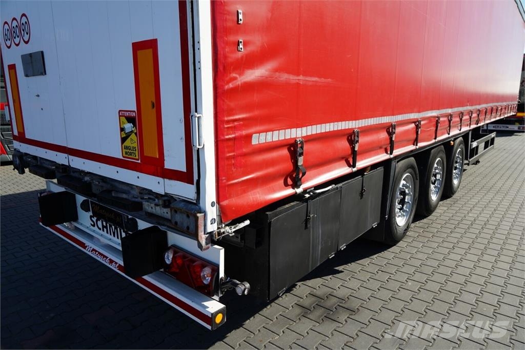 Schmitz Cargobull FIRANKA / STANDARD / OSIE SCHMITZ Pressukapellipuoliperävaunut