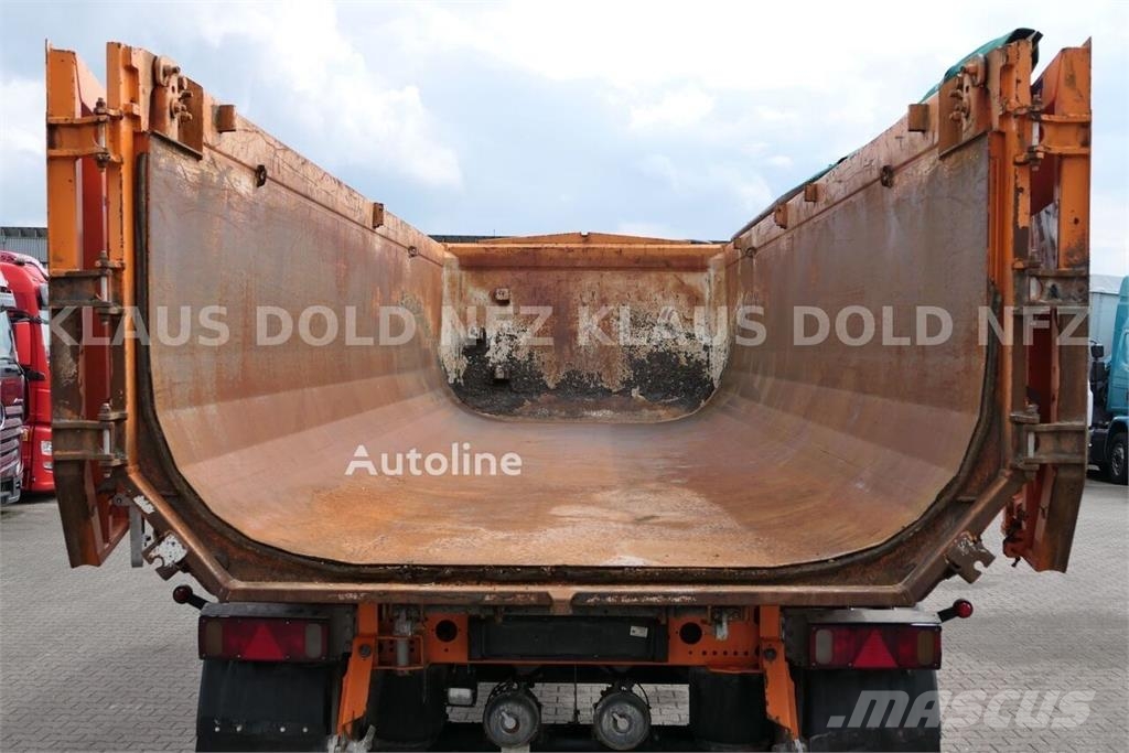 Schmitz Cargobull Gotha SKI Tipping Semi-Trailer / SAF Axles Semirremolques de volteo
