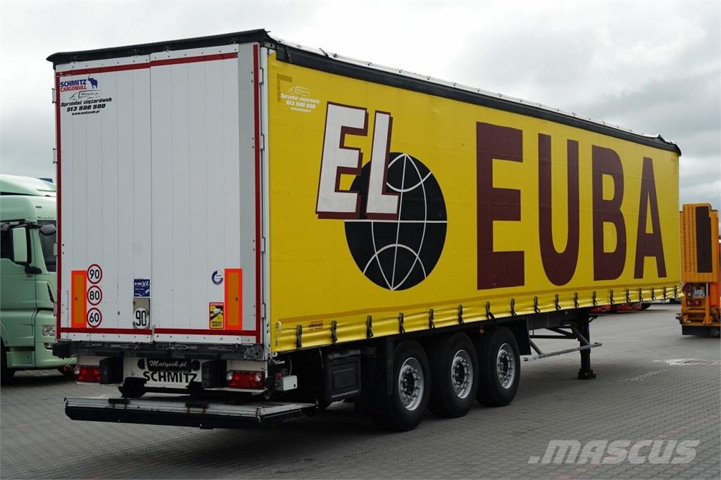 Schmitz Cargobull STANDARD Plachtové návěsy