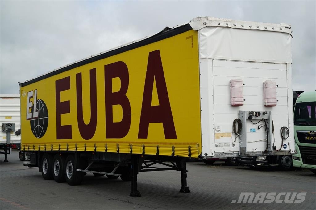 Schmitz Cargobull STANDARD Plachtové návěsy