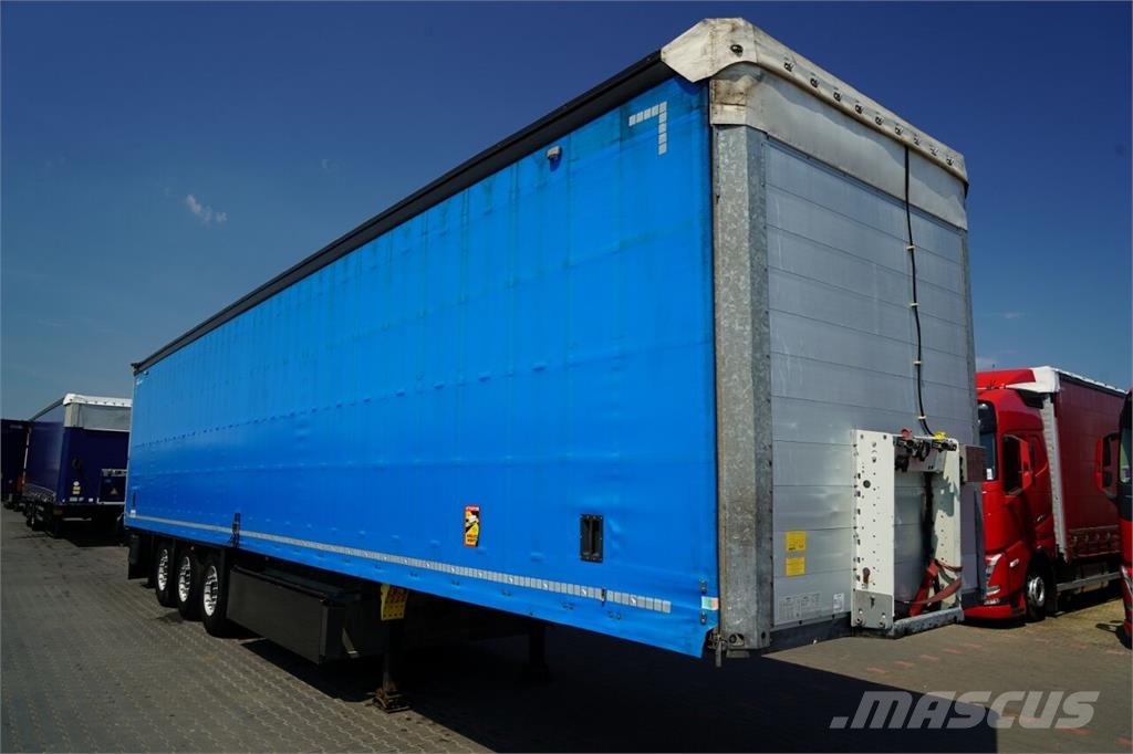 Schmitz Cargobull  Semirremolques con caja de lona