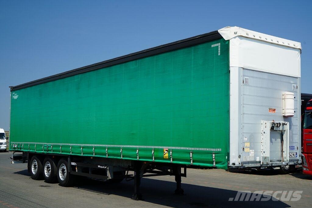 Schmitz Cargobull  Semirremolques con caja de lona