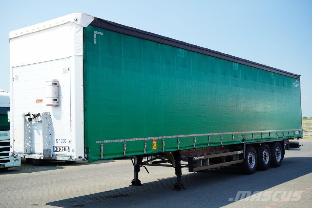Schmitz Cargobull  Semirremolques con caja de lona