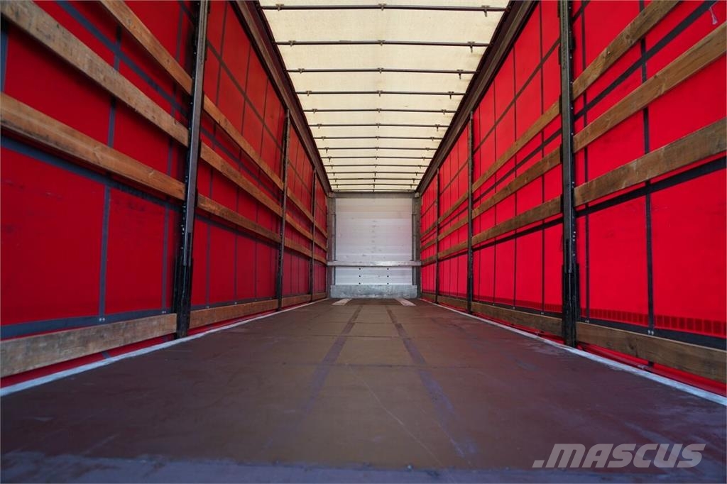 Schmitz Cargobull / FIRANKA / MEGA / OŚ PODNOSZONA / DACH PODNOSZONY Semirremolques de caja de lona