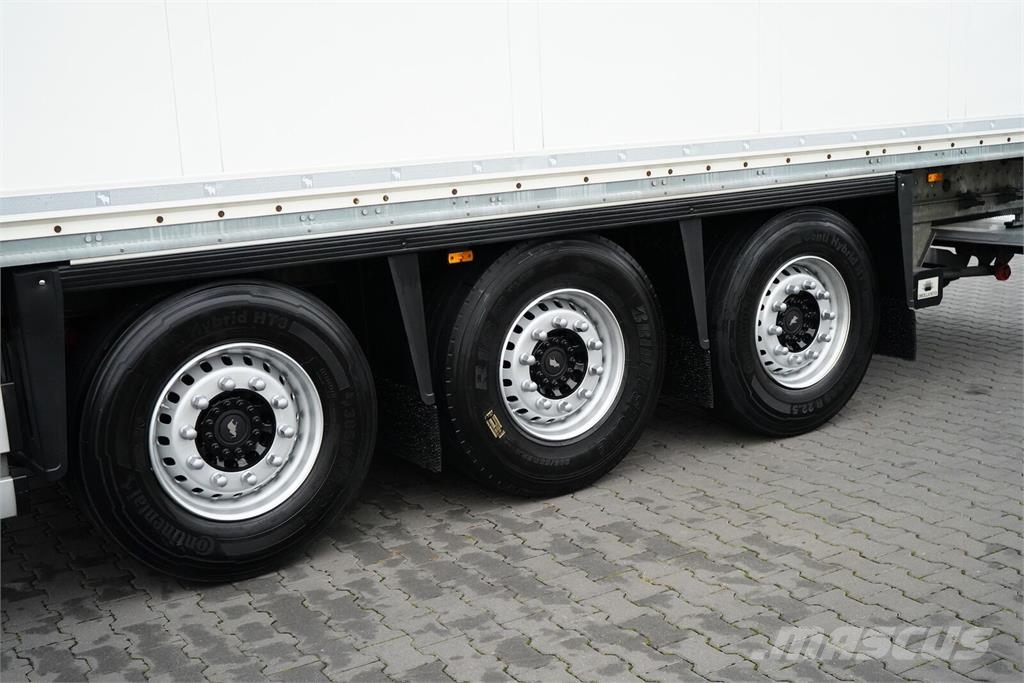 Schmitz Cargobull Temperature controlled semi-trailers