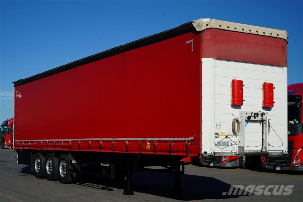 Schmitz Cargobull FIRANKA / STANDARD / OSIE SCHMITZ Pressukapellipuoliperävaunut