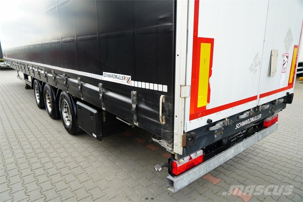 Schwarzmüller  Semirremolques de caja de lona