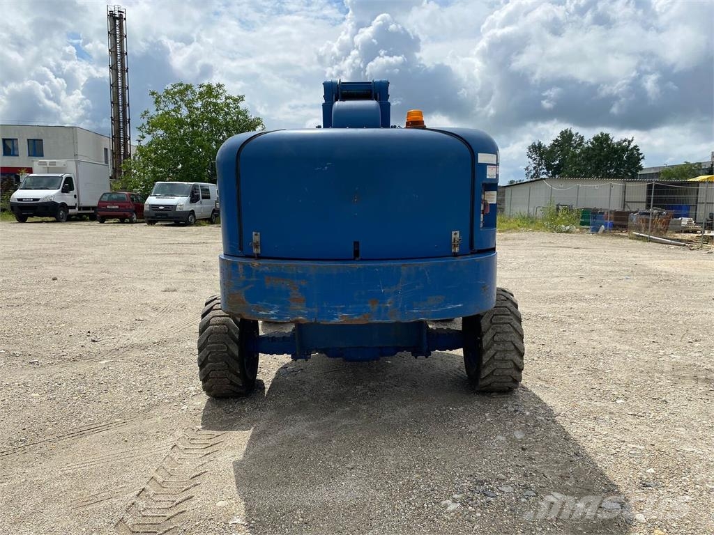 SkyJack SJ40T 4x4 Diesel - 14m رافعات سلة تلسكوبية