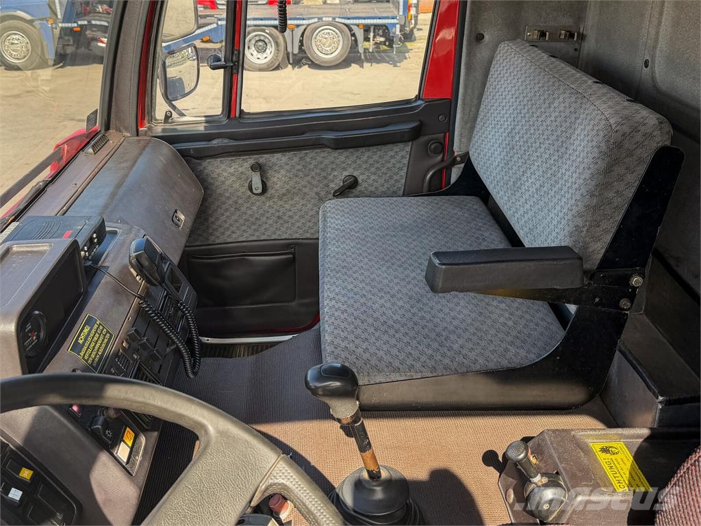 Steyr 13S21 4×4 Hiab 071 RW / Rosenbauer – Technical Res Ugunsdzēšamā tehnika