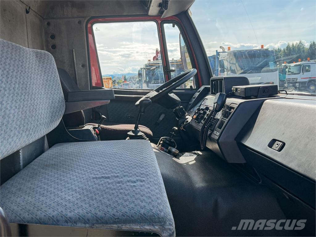 Steyr 13S21 4×4 Hiab 071 RW / Rosenbauer – Technical Res Ugunsdzēšamā tehnika