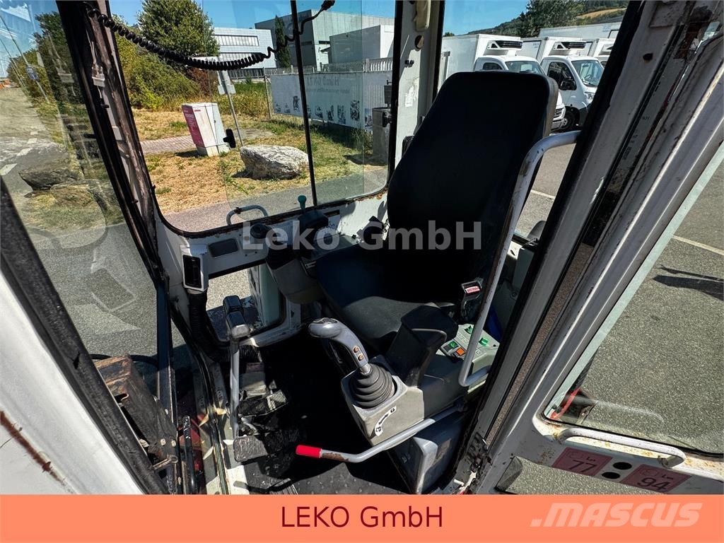 Takeuchi TB 125 Minikaivukoneet < 7t