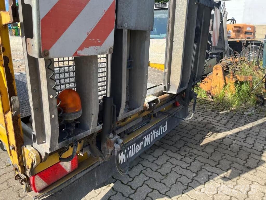 Tandem Trailers / ETUE-TA 19.0 NG Low Loader Remolques para transporte de vehículos