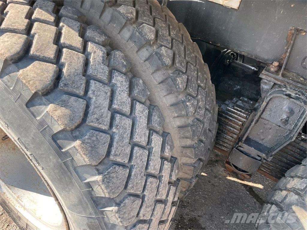 Tatra 815 6x6 Vízszállító Tartálykocsi Automobilinės cisternos